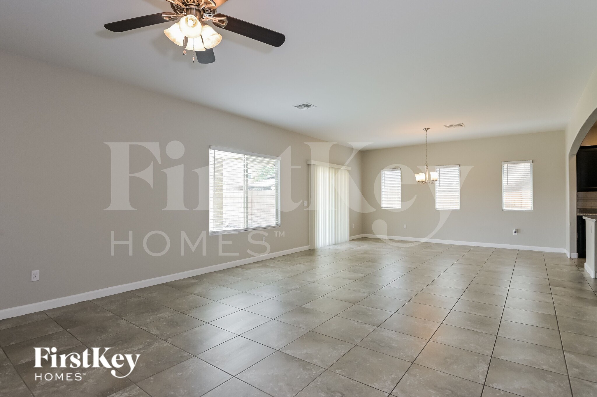 Building Photo - 12191 E Metz Dr