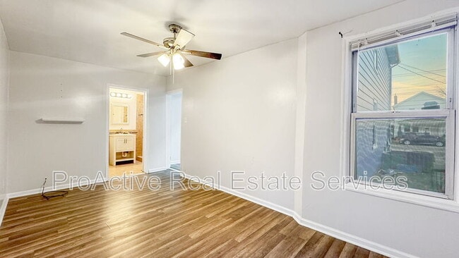 Building Photo - 2728 E Virginia Beach Blvd