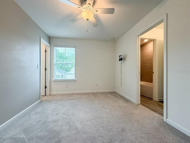 Building Photo - 2258 NW 89th Wy