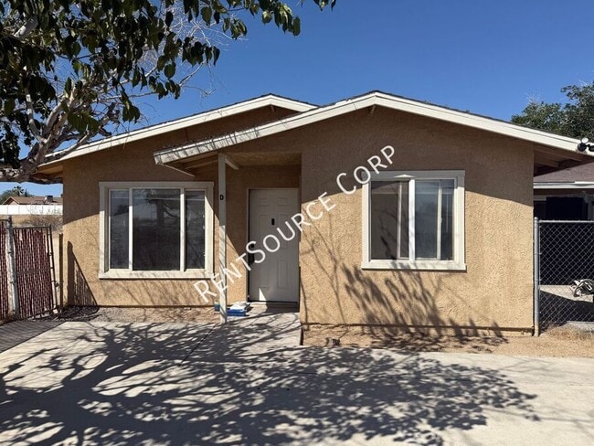 Primary Photo - 15641 Morada Rd
