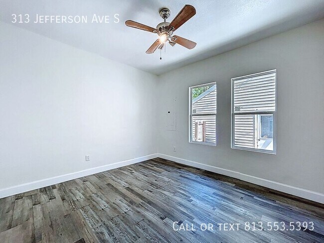 Building Photo - 313 Jefferson Ave