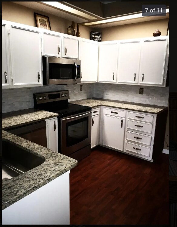 Building Photo - 545 Prairie Dell St