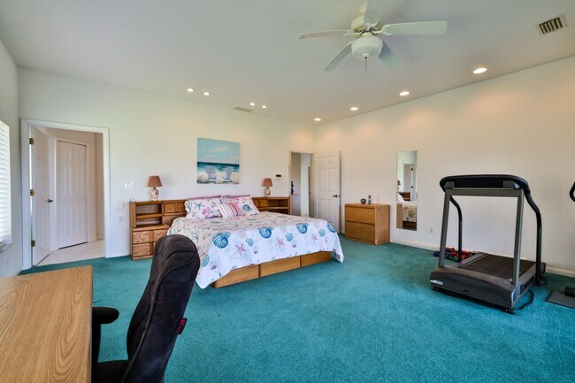 Building Photo - Sunrises with the Dolphins! Large Spacious...