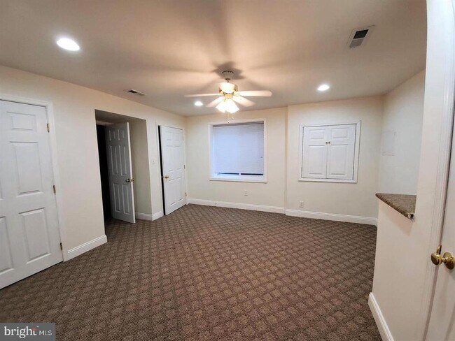 Building Photo - 11406 Fox Chase Ct