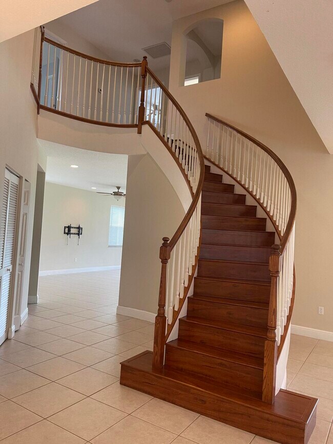 Building Photo - 9828 Stover Way