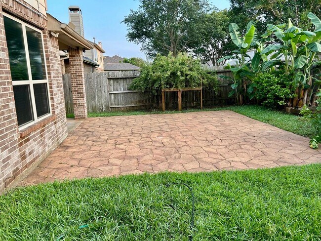 Building Photo - 12131 Cove Ridge Ln
