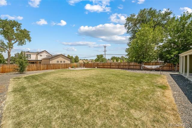Building Photo - 3098 S Cherry Way