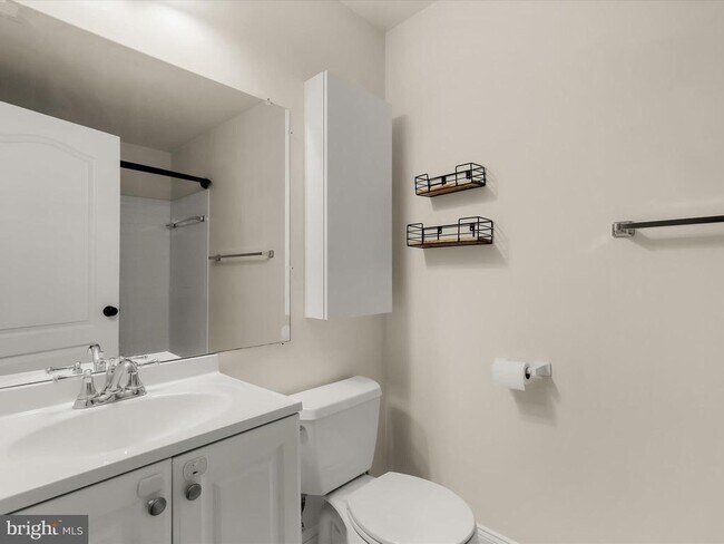 Building Photo - 7761 Crystal Brook Way