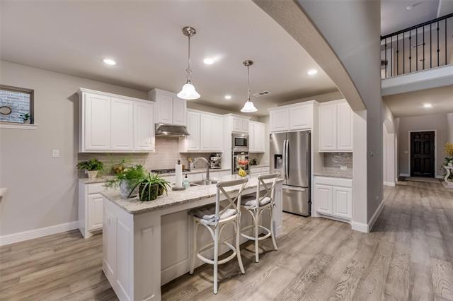 Building Photo - 16025 Plum Ct
