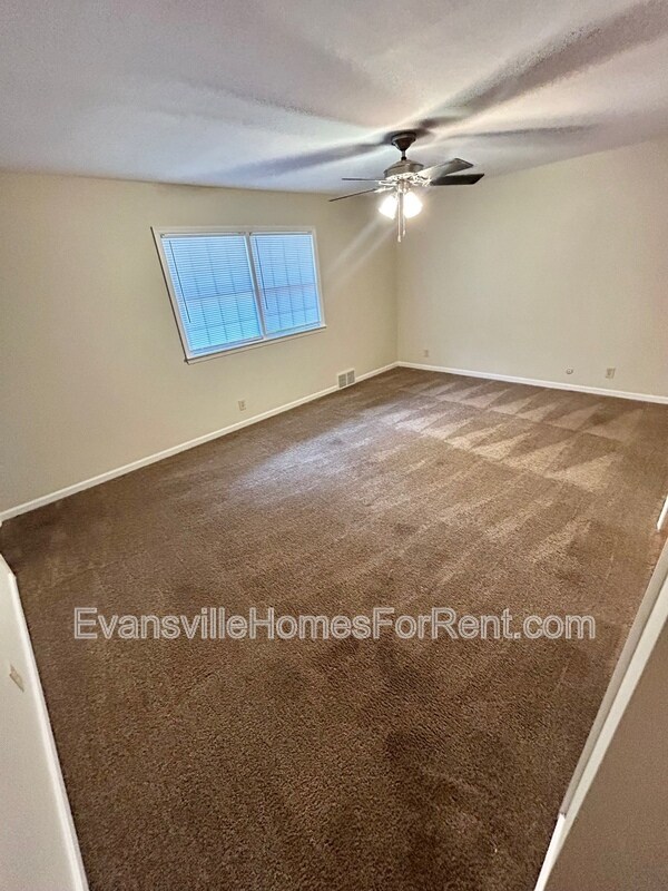 Building Photo - 1107 Stinson Ave