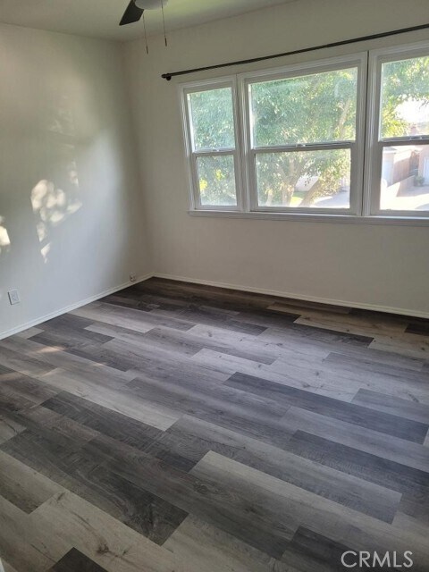 Building Photo - 966 Holly St