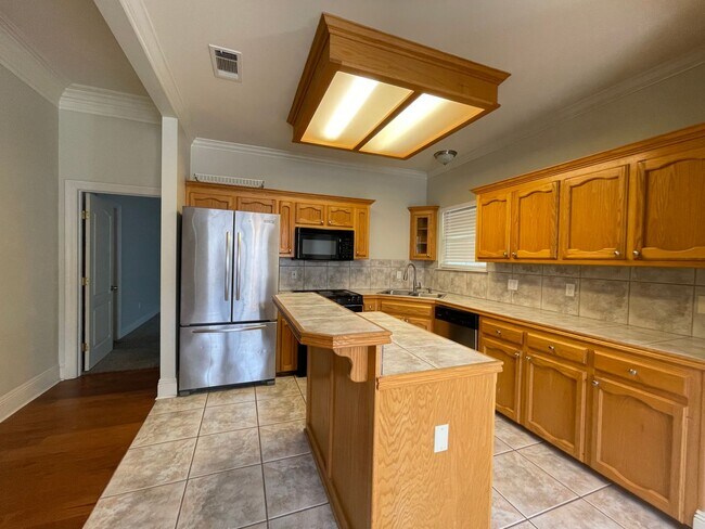 Building Photo - 10580 Springglen Ct
