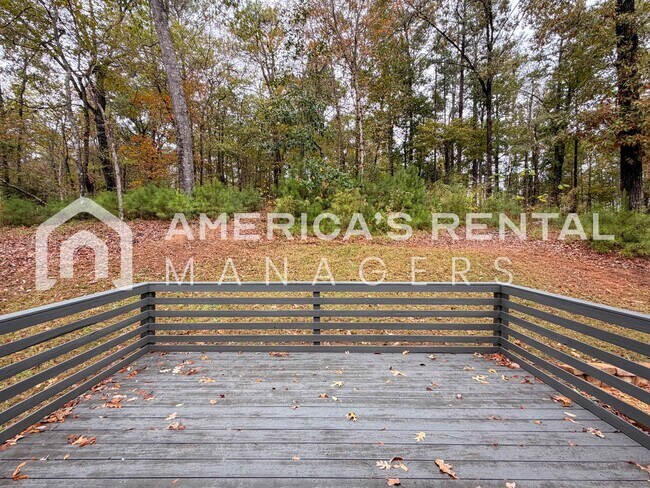 Building Photo - Home for Rent in Vestavia Hills, AL!!! Sig...
