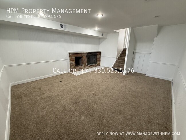 Building Photo - 15 W York St