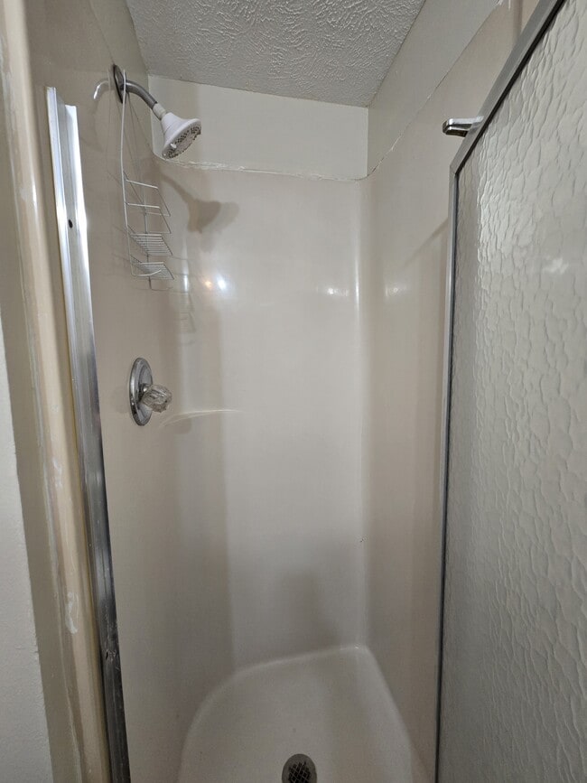 Building Photo - 3824 W Elm St