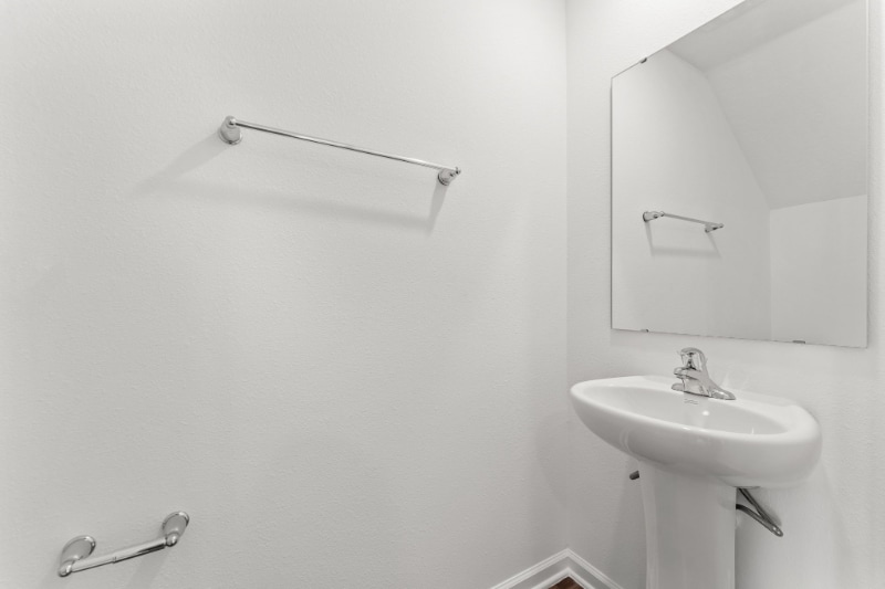 Building Photo - 5966 Ortega Hills Dr