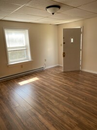 Building Photo - 14 E 3rd St