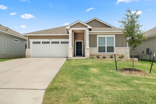 Primary Photo - 4 Bedroom Home in Troy ISD!