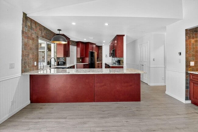 Building Photo - 1599 NW 14th Ave