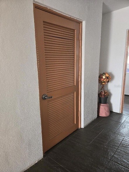 Building Photo - 3128 59th St S