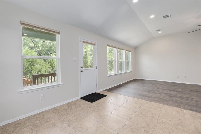 Building Photo - 21604 Pope Dr