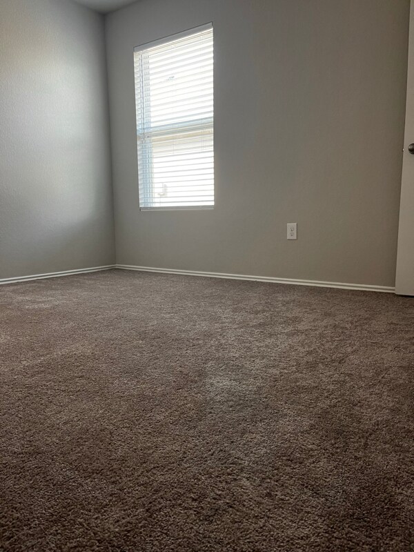 Building Photo - 5725 Shanjia Dr