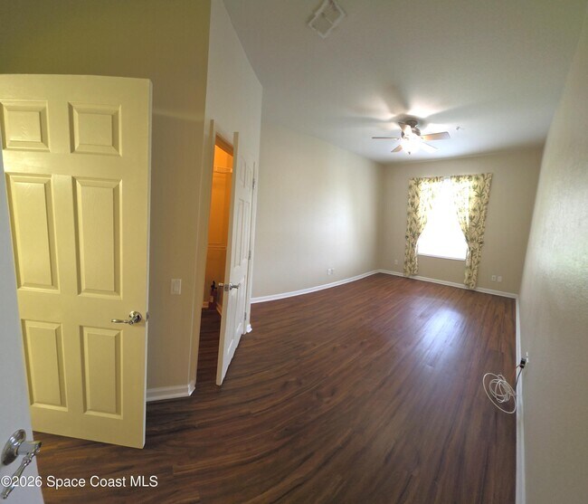 Building Photo - 1576 Peregrine Cir