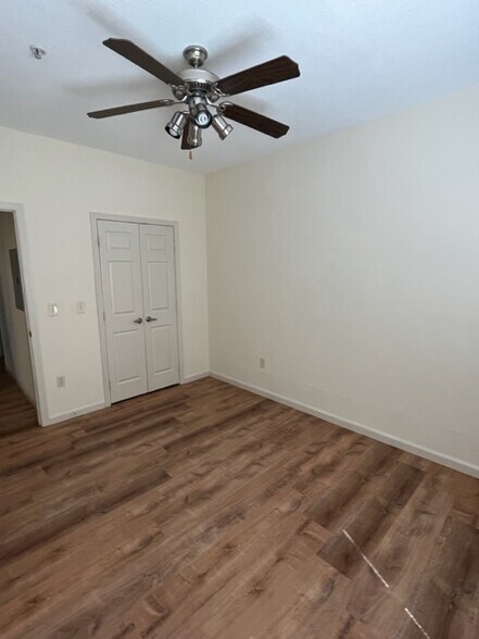 Building Photo - 8434 Walerga Rd