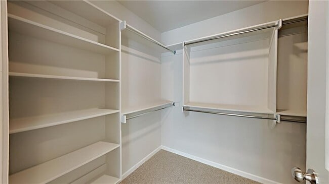 Building Photo - 489 Hardesty Dr