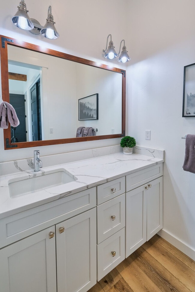 Building Photo - 4742 Heads Up Rd