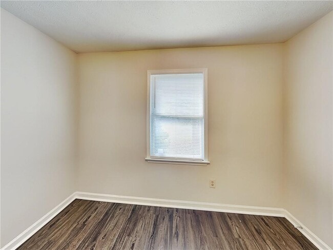 Building Photo - 65 Homeport Dr