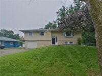 Building Photo - 2660 Roth Pl
