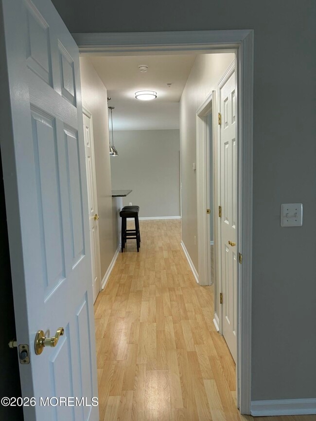 Building Photo - 610 Sophee Ln