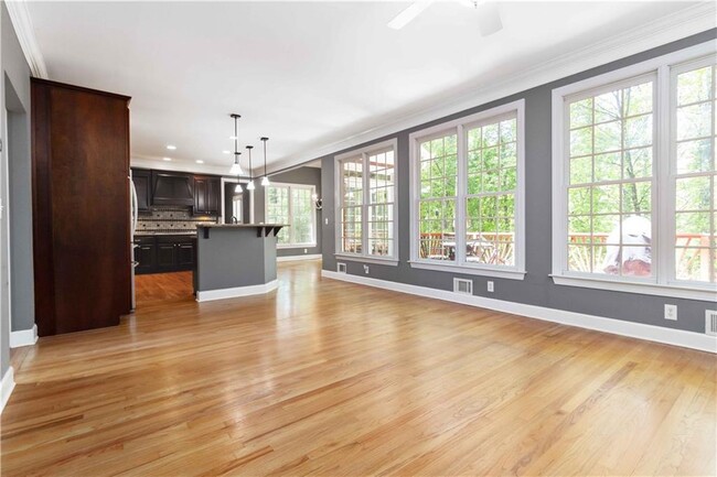 Building Photo - 2755 Runnelwood Ln