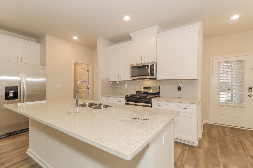 Building Photo - 1565 Villageside Ct