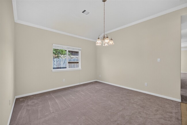 Building Photo - 24715 Hikers Bend Dr