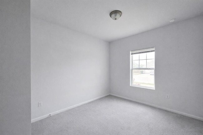 Building Photo - 511 Pulitzer Dr