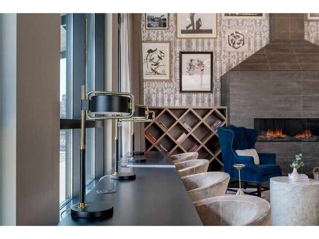 Building Photo - 728 N 3rd St