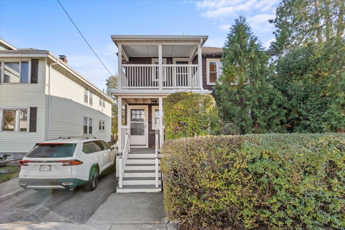 Building Photo - 45 S Waverly St