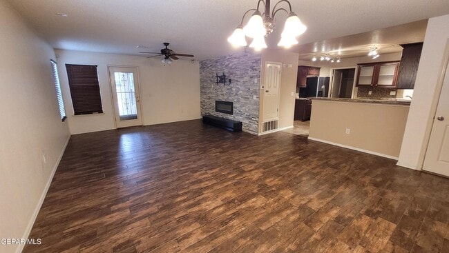 Building Photo - 14247 Hacienda Rock Dr