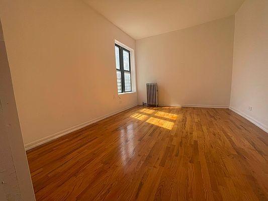 Building Photo - 2 bedroom in BRONX NY 10456