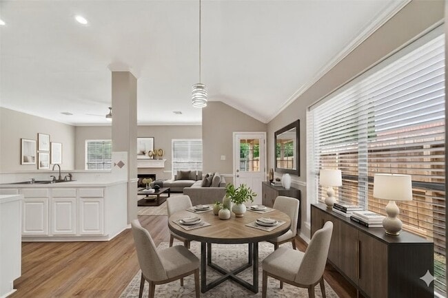 Building Photo - 19407 Arbor Pines Ln