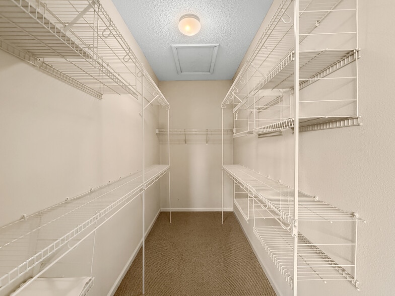 Building Photo - 7 Tallow Dr