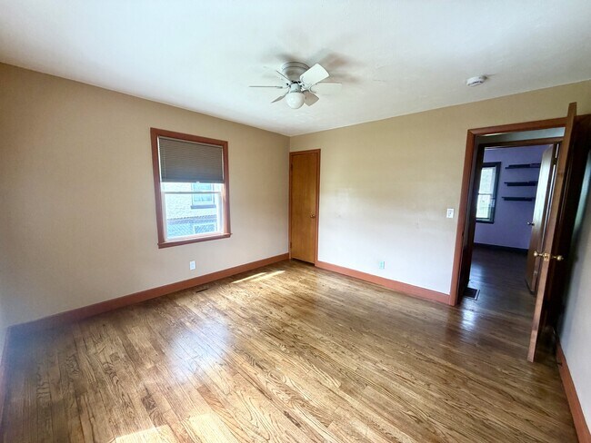 Building Photo - 30 Randall St