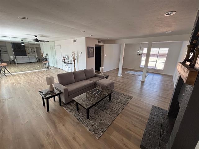 Building Photo - 10530 Stone Canyon Rd