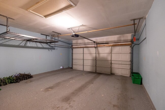 Building Photo - 8818 Firebaugh Dr