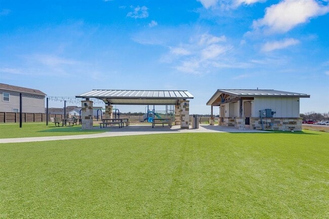 Building Photo - 353 Marty Allen Lp