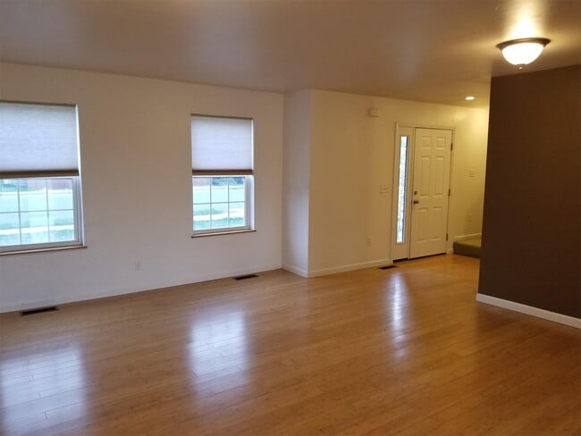 Building Photo - 1408 Wyoming St