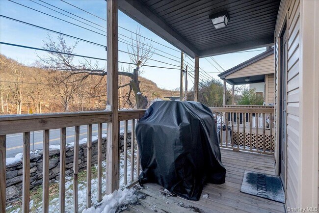 Building Photo - 10 Spartan Pl