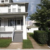 Building Photo - 924 Wood St